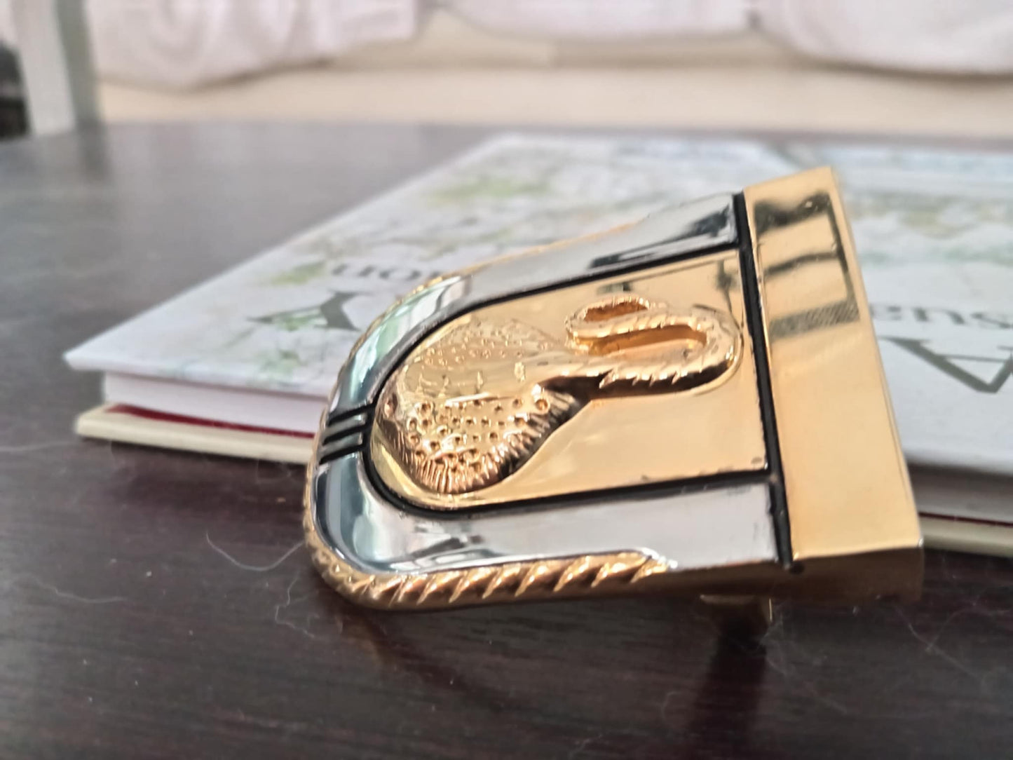 STINGRAY BELT BUCKLE – SOLID METAL, GOLD & SILVER FINISH