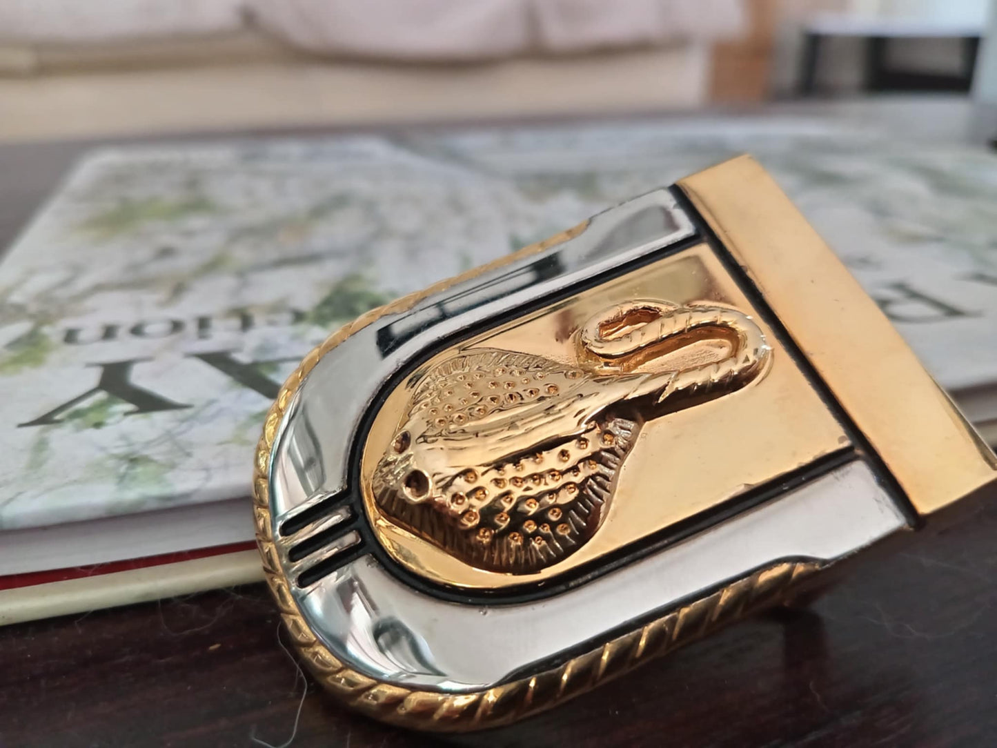 STINGRAY BELT BUCKLE – SOLID METAL, GOLD & SILVER FINISH